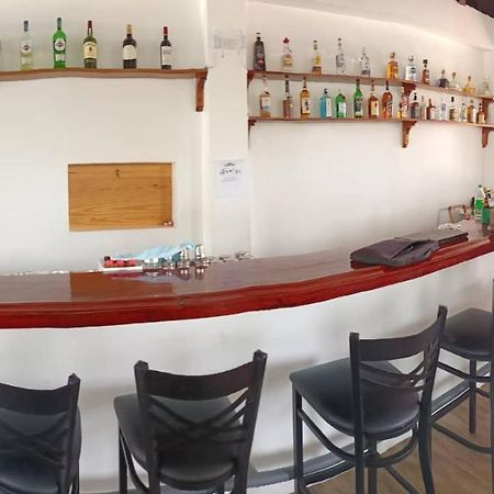 Tequila Cove Bed and Breakfast Panglao-stad Buitenkant foto