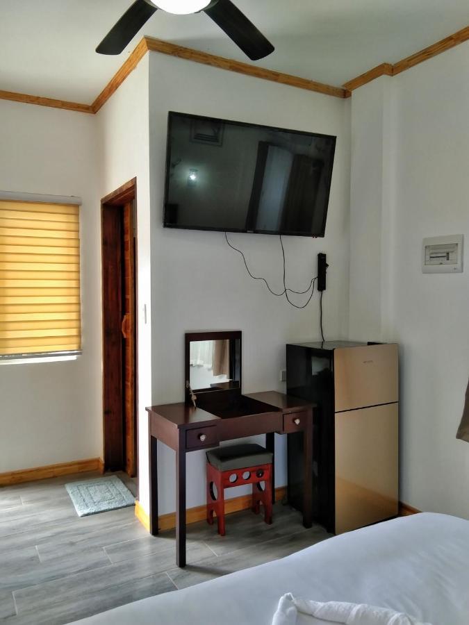 Tequila Cove Bed and Breakfast Panglao-stad Buitenkant foto